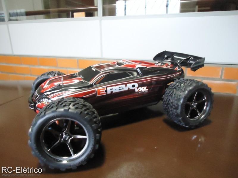 Traxxas E-revo brushless 1/16 - PÃªre