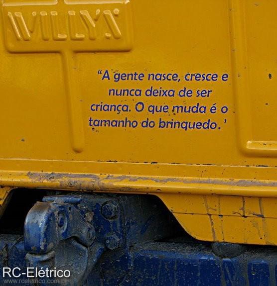 Brinquedos 1/1