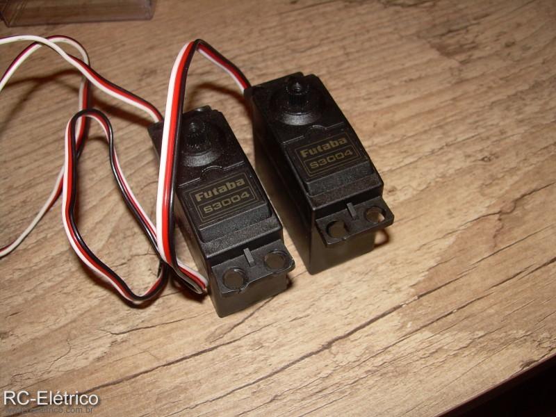 Servos Futaba 3004S