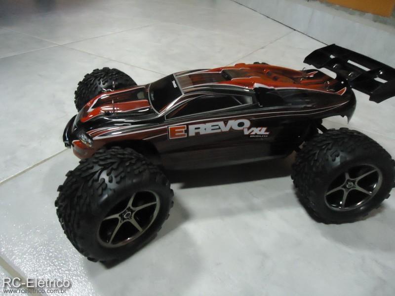 Traxxas E-revo brushless 1/16 - PÃªre