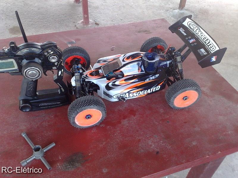 RC8 e X2 CRT Bolhas (6)